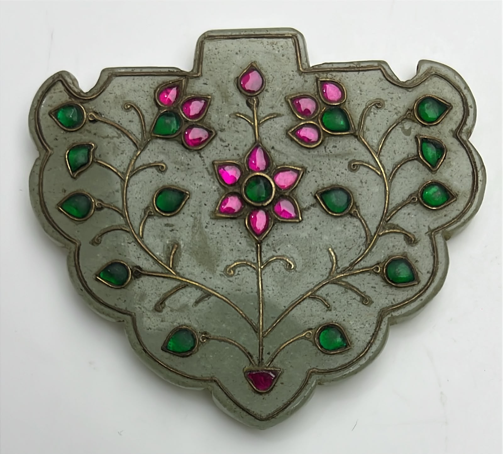 Studded Mughal handmade islamic jade stone pendant